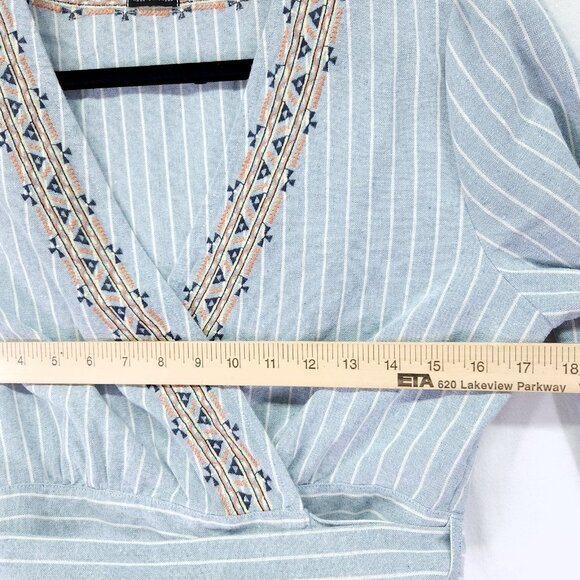 Miss Me Embroidered Linen Wrap Top Size Large Striped Crop Waist Tie Chambray - Picture 4 of 16